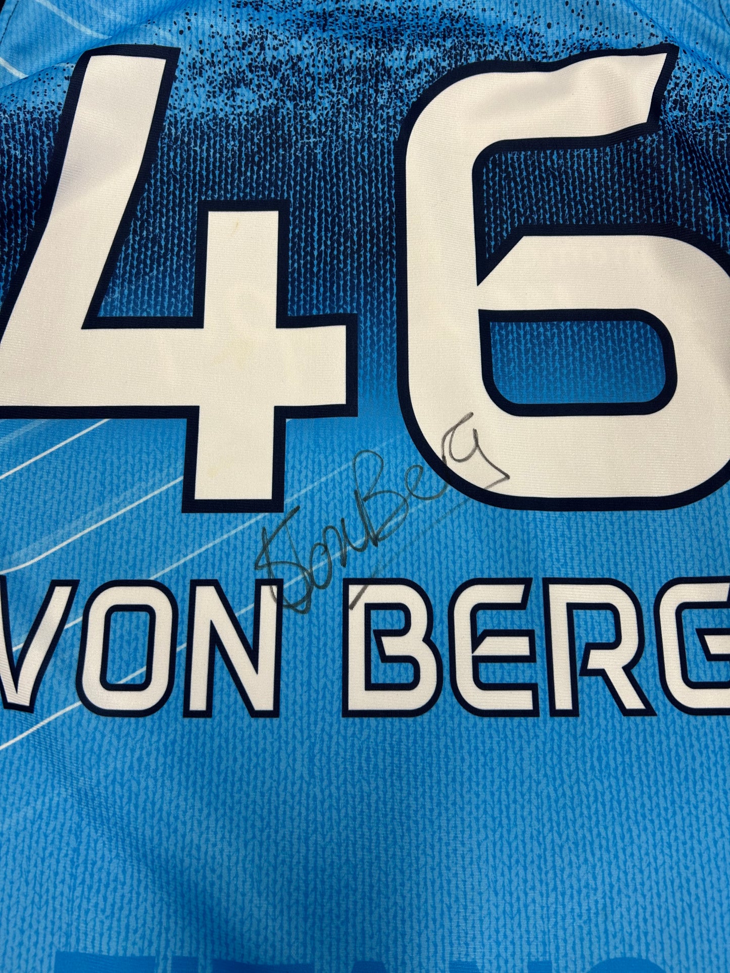 Shaun von Berg Multiply Titans Match Worn and Signed CSAT20 Playing Pullover