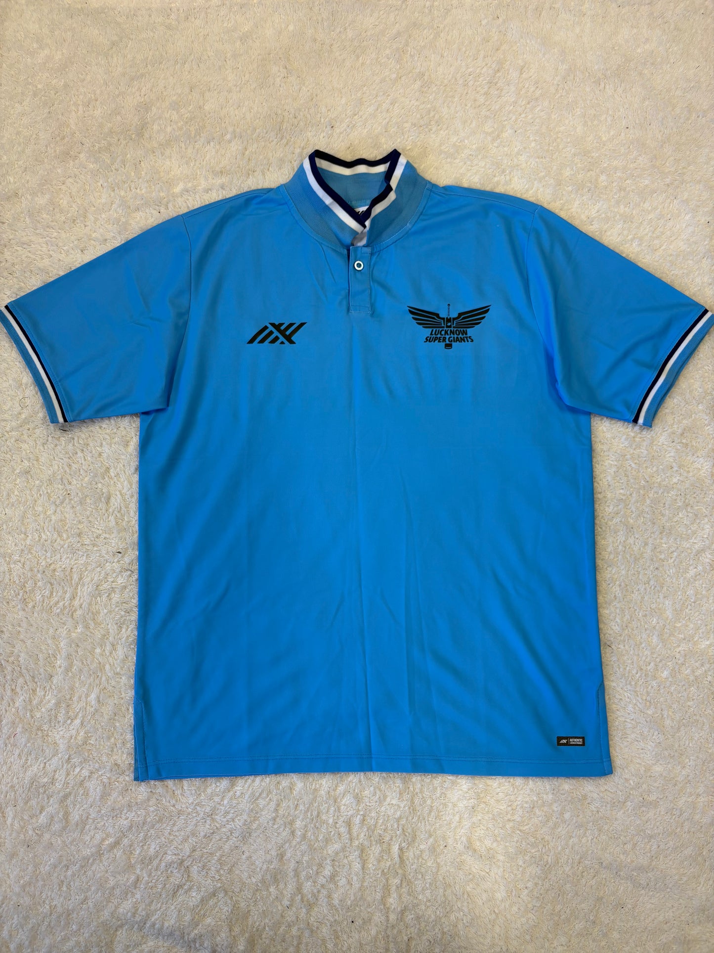 Lucknow Super Giants 2024 IPL Player Issue Travel Polo